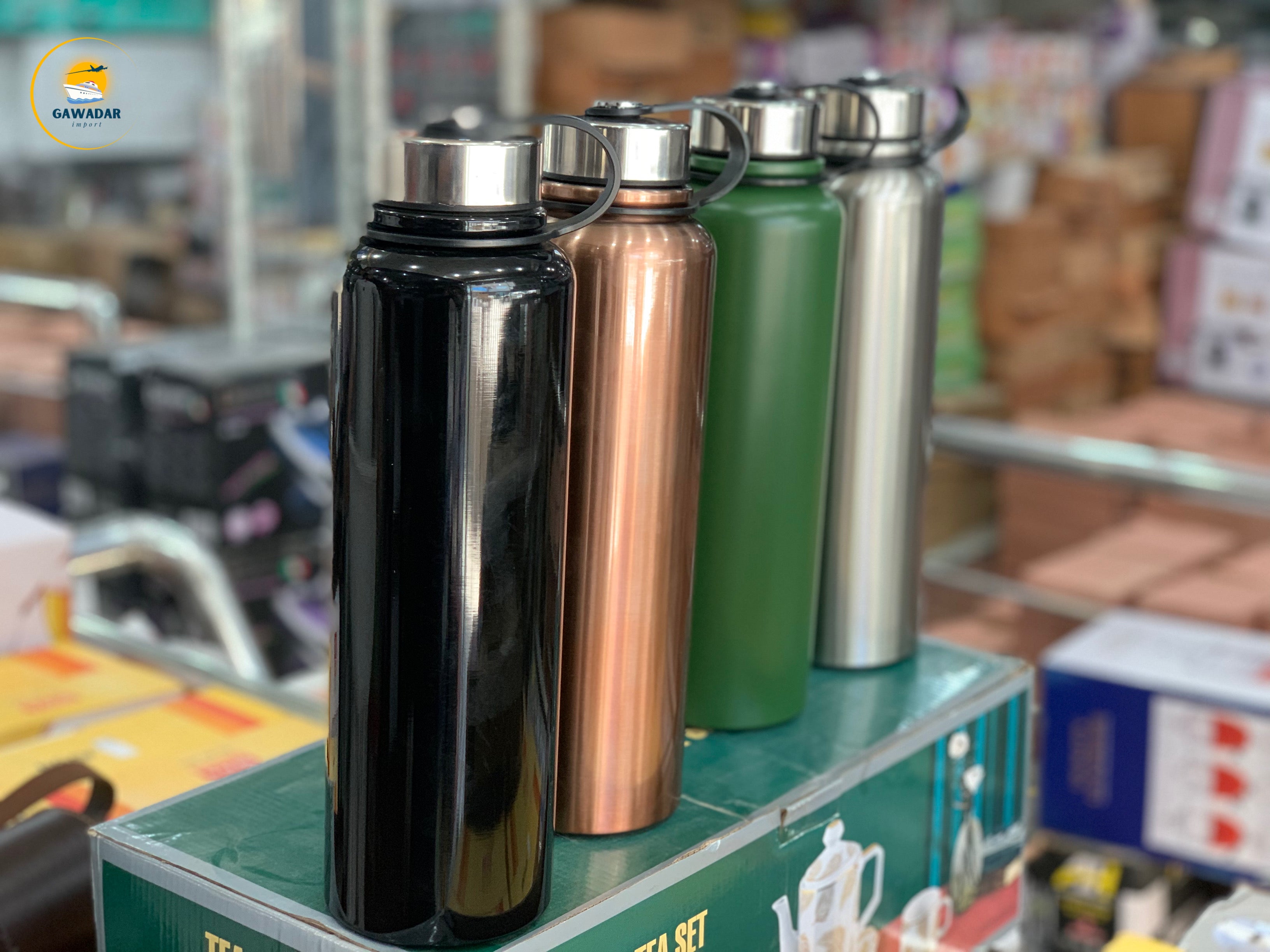 Vacuum Hot & Cold Bottles with Leather Cover  1500ml Stainless Steel   Hot Selling Item