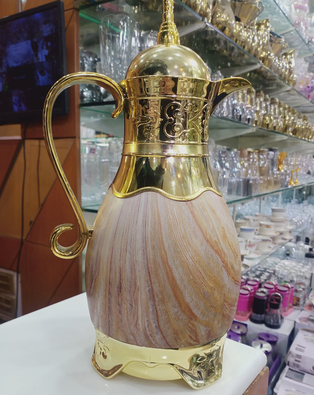 Stylish Vacuum Flask  Premium Quality